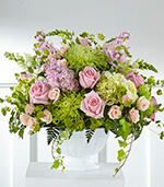 Radiant Embrace Arrangement Radiant Embrace Arrangement